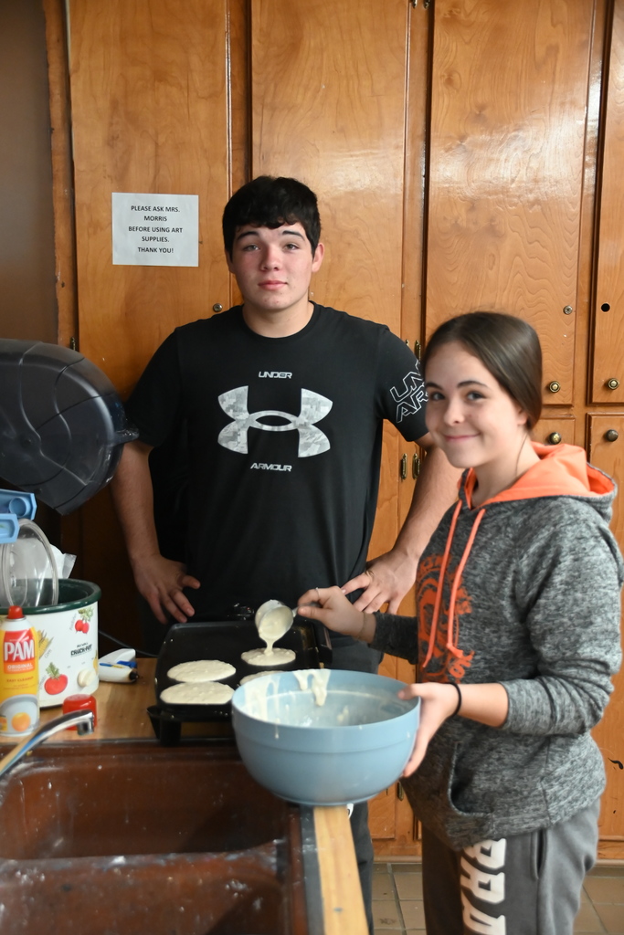 students making pancakes 
